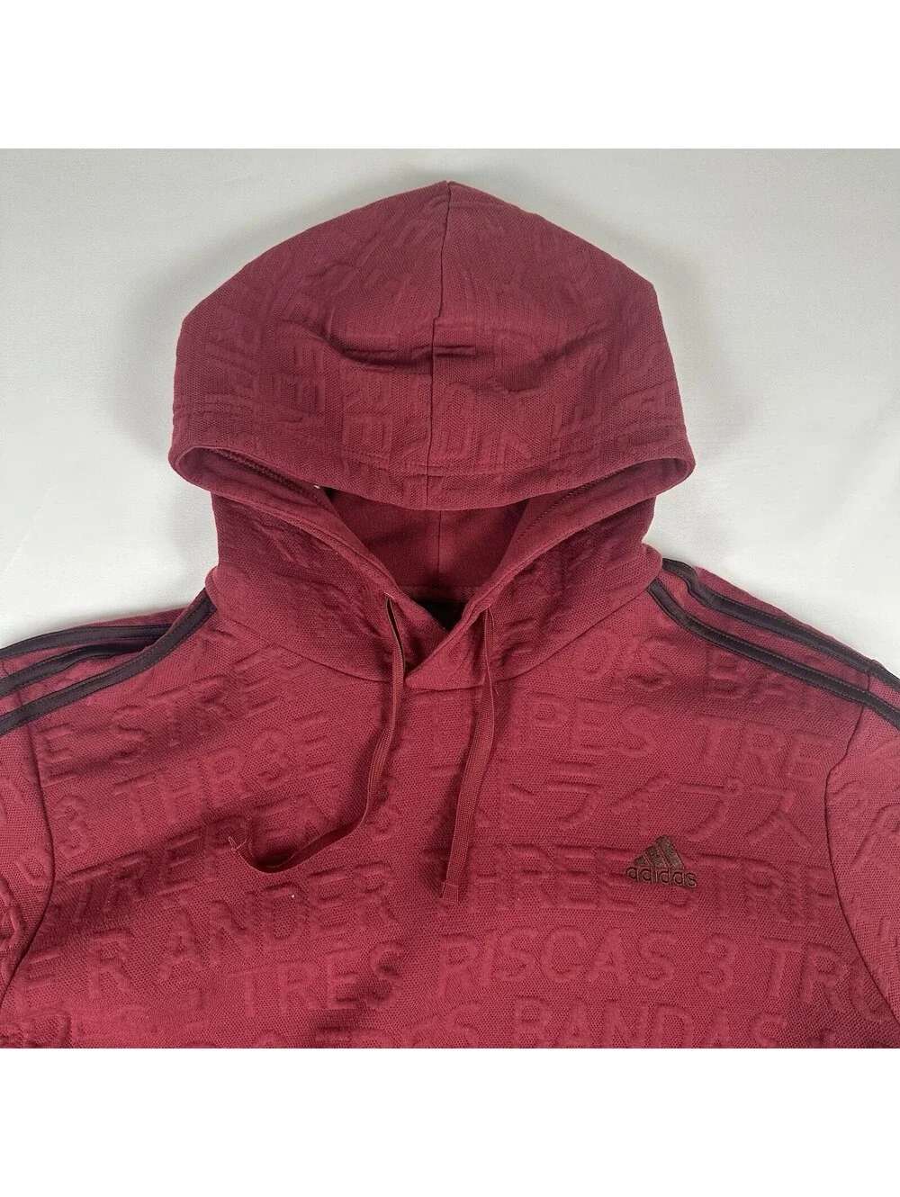 Adidas Hoodie Sweatshirt Mens XL Red Maroon 3 Stripe Embossed Pockets Pullover